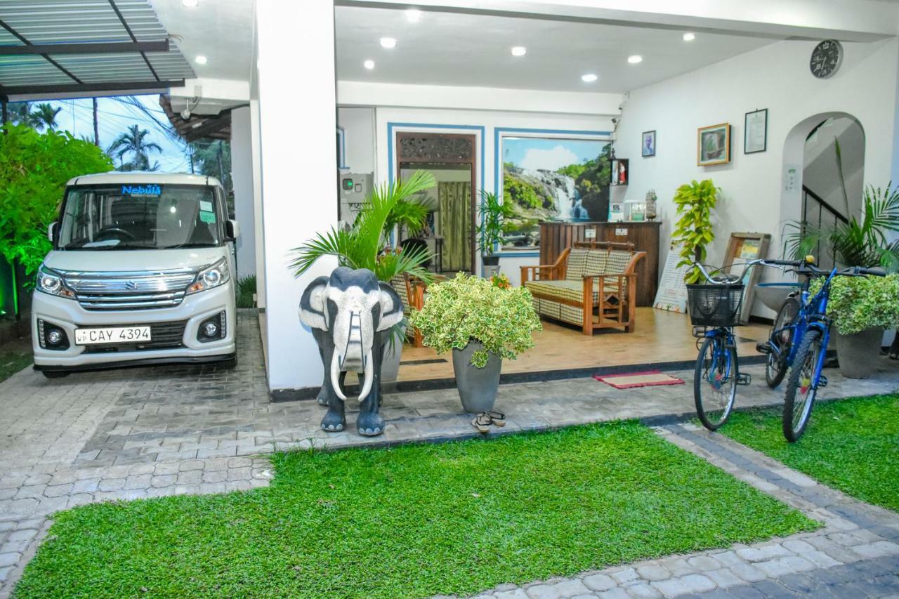 Nebula Residence Negombo Eksteriør bilde