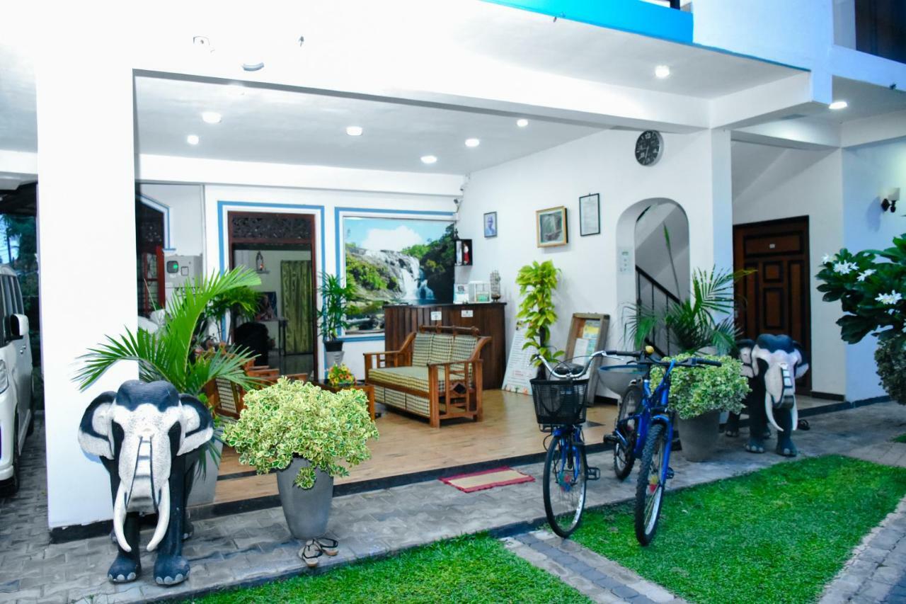 Nebula Residence Negombo Eksteriør bilde